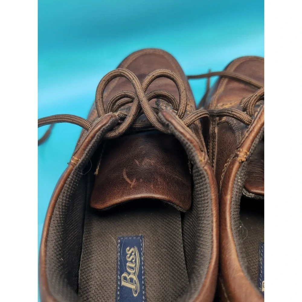 MEN'S G.H. BASS BROWN‎ LEATHER WALKING  SHOES SIZE 8M